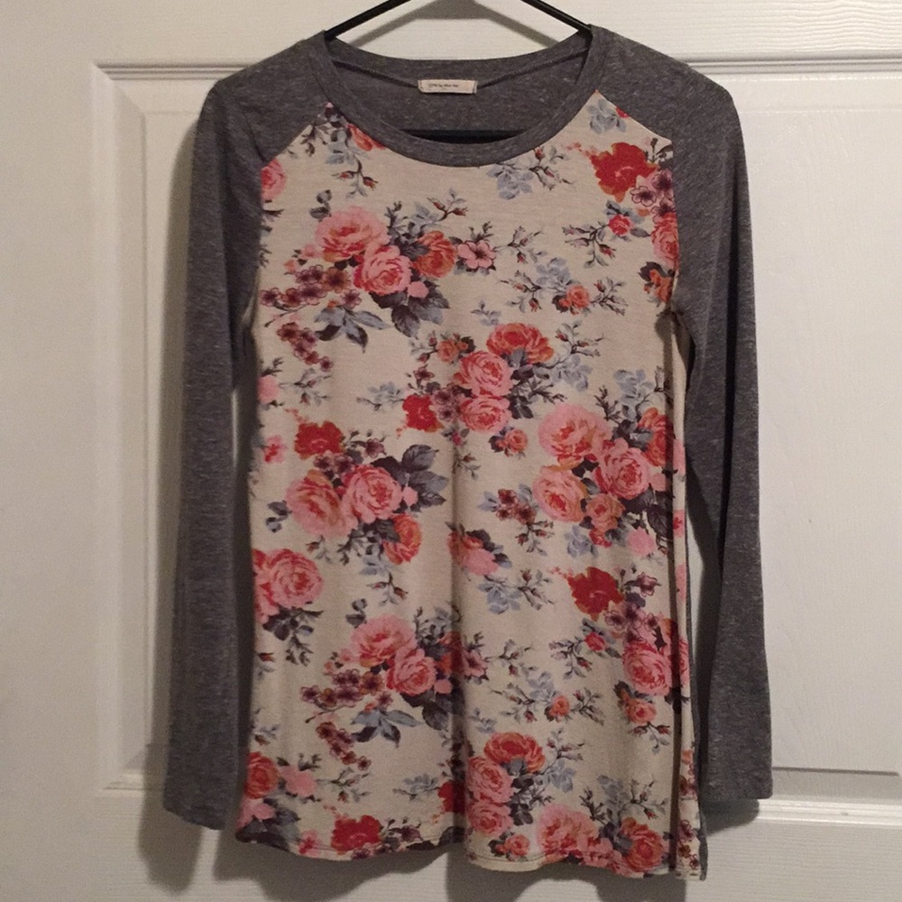 12 pm by Mon Ami shirt